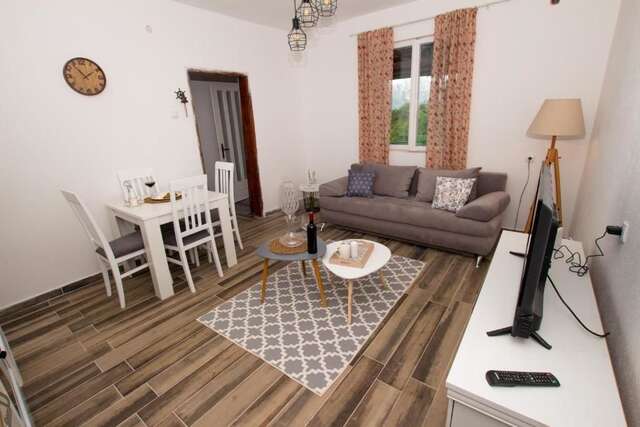 Дома для отпуска Banjo Rustic House Вирпазар-33